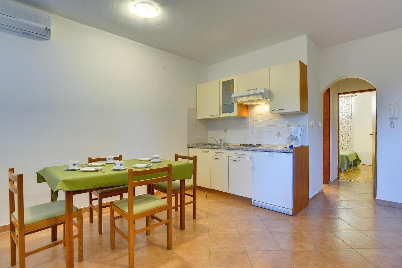 Apartments Ulika Medulin Exterior foto